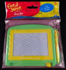 Etch A Sketch - Doodle - Green & Yellow - Draw & Slide To Erase - 5" x 4"