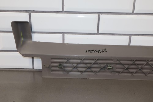 99-06 Chevy Silverado/Sierra/Tahoe/Yukon Front Sill Plate Set Left/Right Shale - Foto 8 di 18