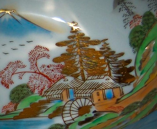 VINTAGE Porcelain KUTANI Mount Fuji 1930's Large Bowl Hand Painted Made in Japan - Picture 4 of 6