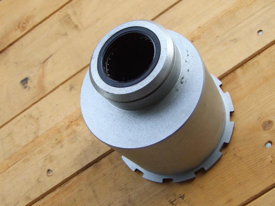 Buje de cojinete de husillo de rueda trasera multistrada Ducati 1000DS 1100DS 748 916 996 #2 Foto 4 de 4