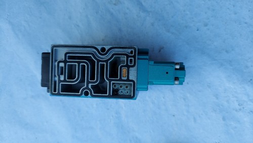 Nueva válvula MAC 82A-AA-000-TM-DDAP-2DA - Imagen 3 de 5