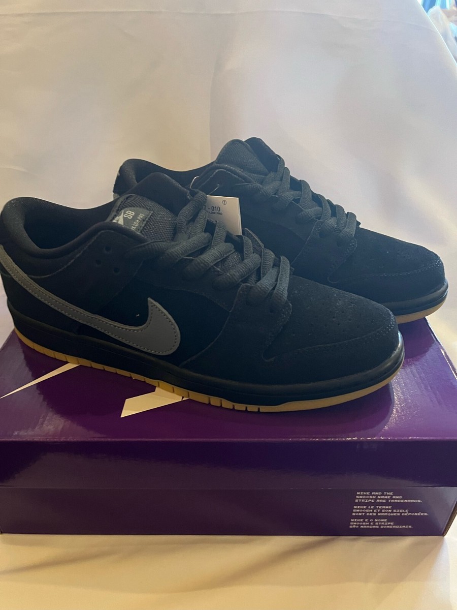 靴 Nike SB Dunk Low Pro \"Black/Fog\" 11/13・11/18発売｜Nike SB Dunk Low Pro 