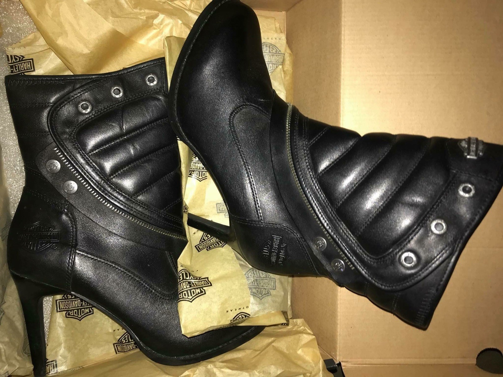 Nuevo En Caja señoras HARLEY DAVIDSON Botines Taco de 3-1 4 Negro Nuevo En Caja señoras HARLEY DAVIDSON DAVIDSON DAVIDSON Botines Taco de 3-1 4 Negro de moda