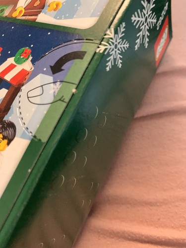 LEGO Seasonal Holiday Christmas - Christmas Train 40262 - New & Sealed - Picture 8 of 12