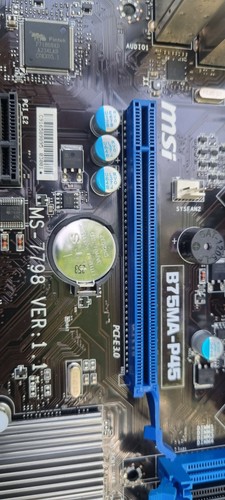 Carte mère MSI B75MA-P45, LGA 1155/Socket H2, Intel (7798-010R) - Photo 7/7