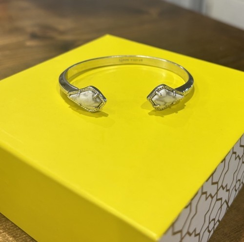 Kendra Scott LIANA ARMBAND RHOD WHITE HOWLITE Pinch Cuff
