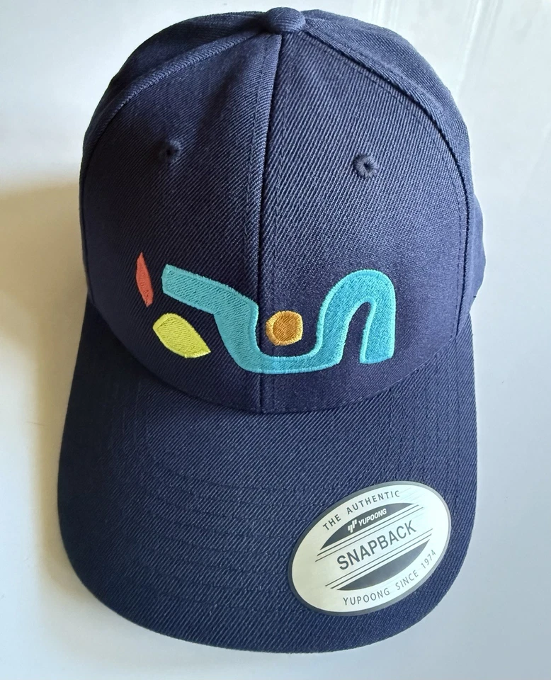 Juego de gorra y bandana de ciclismo Shimano, unidos en grava. Foto 3 de 4