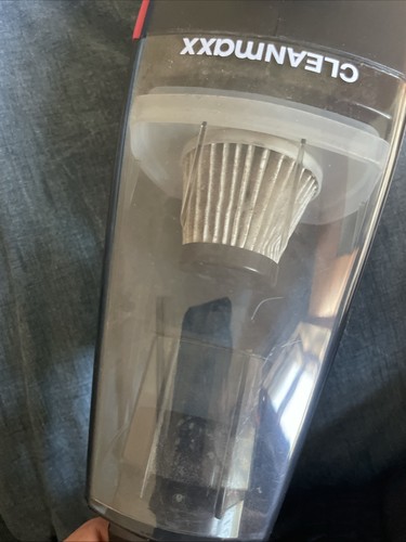 MAXXMEE Akku-Handstaubsauger | beseitigt Schmutz & saugt Flüssigkeiten auf - Bild 4 von 5