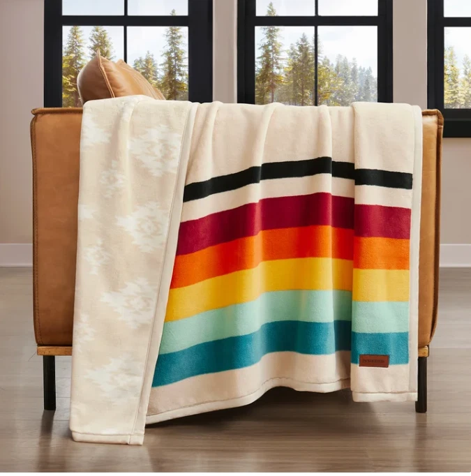 Pendleton Reversible Plush Throw-50x70in Mount Foraker 100% Polyester - Image 2 of 3
