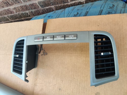 Toyota Venza 2009-2015 radio bisel - Imagen 1 de 2