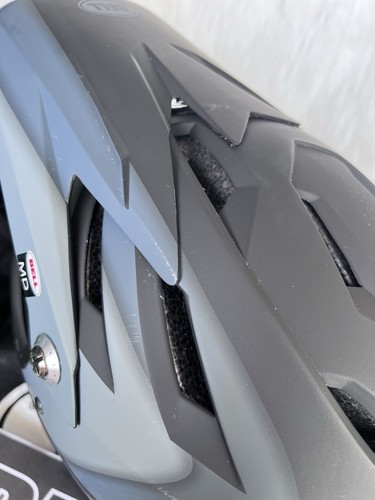 Bell Sanction Fahrradhelm Erwachsene Medium Präsenz matt schwarz *hat Spuren* - Bild 11 von 14