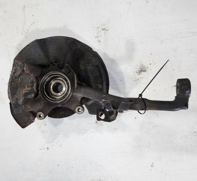 2007-2014 Toyota FJ Cruiser Front Right Passenger Spindle Knuckle Assembly Oem - Image 2 of 4