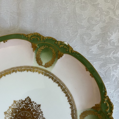Antique Limoges GDA Gerard Dufraisseix Abbot Porcelain Green Gold Gilt 9" Plate - Picture 5 of 6