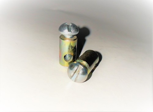 VW Barrel Nut For Accelerator Cable or Heater Cables 111129921 Mexico - Picture 2 of 2