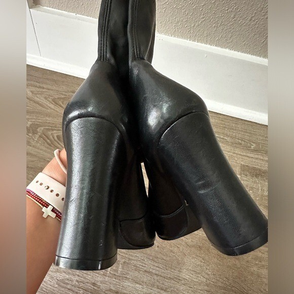 Stuart Weitzman Curveblock 100 Stretch Leather Bootie 6 | eBay