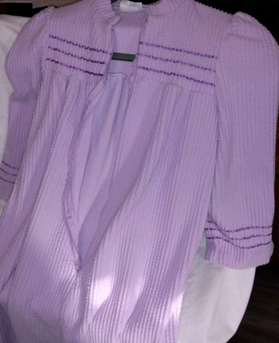 Vtg Sears GIRLS Sz 7 Chenille Terrycloth Purple Robe 33 To 35" Chest L Is 37". - Picture 10 of 12