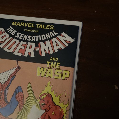 Marvel Tales 194 Wasp en muy buen estado - Imagen 2 de 5