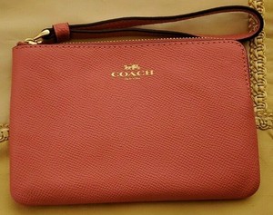 wristlet crossgrain nwt ruby coach zip corner leather pink