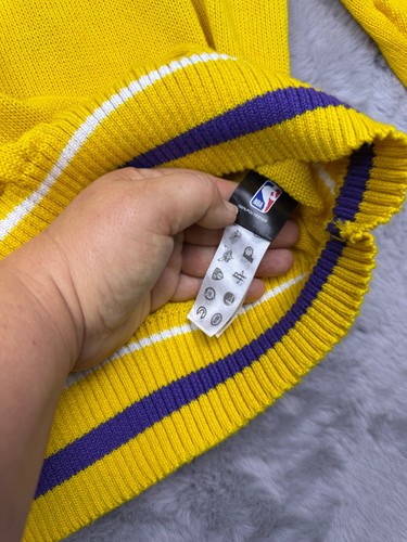 Los Angeles Lakers Sweater Mens Medium Yellow Purple Ultra Game NBA Basketball - Picture 5 of 8