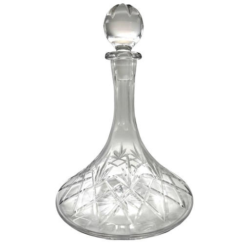 Vintage European heavy clear lead crystal decanter with stopper 10.5” - Picture 5 of 10