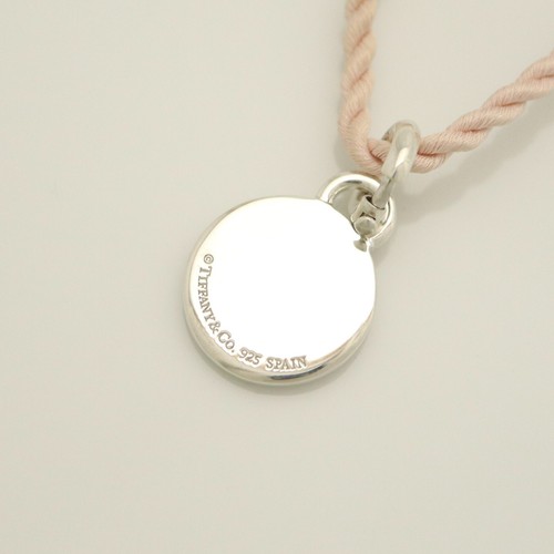 Tiffany & Co. 1837 Pink Esmalte Etiqueta Redonda Seda Cordón Collar 27.9" Pla... - Imagen 6 de 12