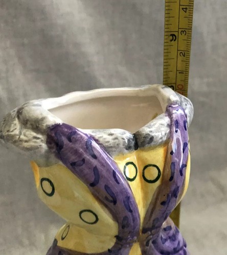 VASO CERAMICA PORCELLANA A FORMA DI ABITO DIPINTO A MANO FIRMATO UNICO VINTAGE - Foto 7 di 9