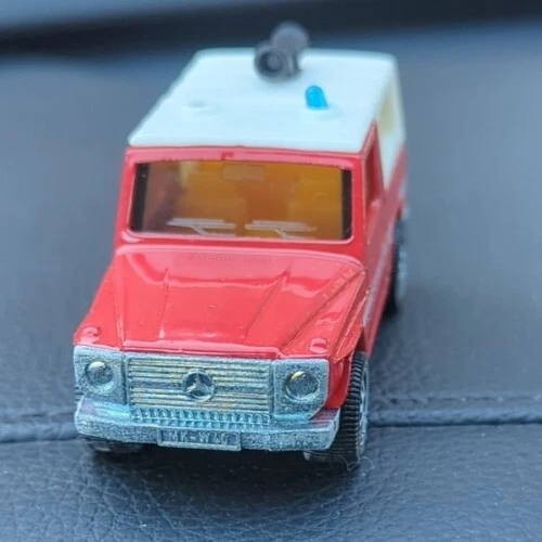 Coche diecast vintage Siku hecho en Alemania Occidental Mercedes Benz 280 GE ¡Muy bonito! Foto 2 de 4