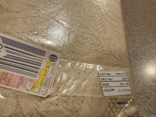 Vintage G&W Varda Oblong Lace Tablecloth 60x80” Lt. Coffee Color NOS USA - Picture 3 of 3