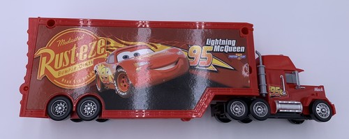 2016 Mattel Disney Pixar Cars Mack Hauler Lightning McQueen Truck - Picture 3 of 5