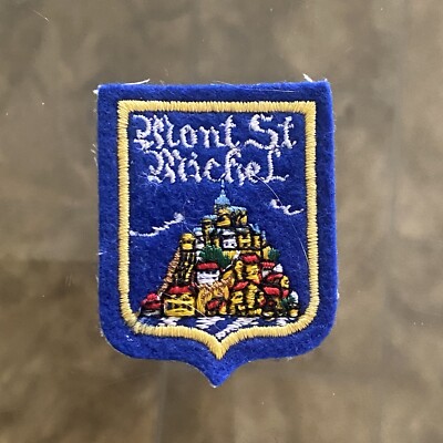 Vintage  MONT St MICHEL  Normandy NORMANDIE France SOUVENIR Cloth PATCH Badge