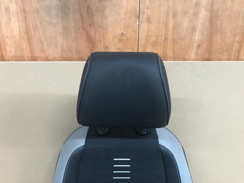 KIA STONIC 5DR PASSENGER SIDE HALF LEATHER INTERIOR FRONT SEAT 2020 - 2023 B585 - Picture 2 of 17