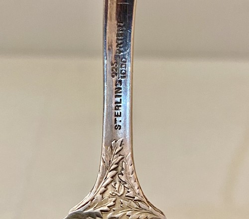 Antique Durgin “Chrysanthemum” Repousse Sterling Silver Berry Spoon 9 1/4" - Picture 7 of 8