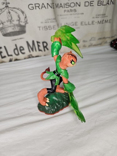 Skylanders Trap Team - Figura Tuff Luck - Imagen 3 de 5