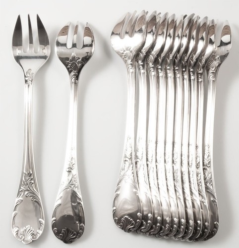 Christofle Marly Silver-Plated 12 Oyster Forks Vintage France Tableware 20th C