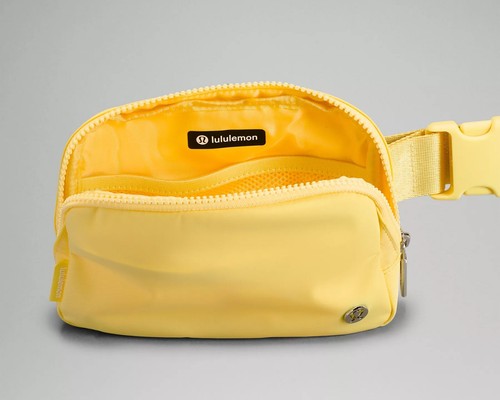🍋 NWT HTF! IN HAND! Lululemon SUNRAY YELLOW Everywhere Belt Bag 1L EBB NEW - Picture 7 of 10