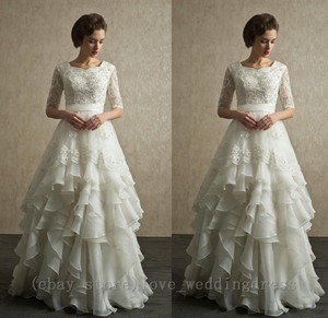 Vintage Lace Beach Wedding Dress Modest Princess Long Bridal Ball