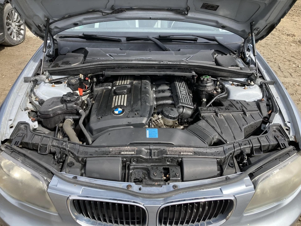 10 Brazo de control inferior delantero trasero derecho bmw 128i Foto 3 de 4