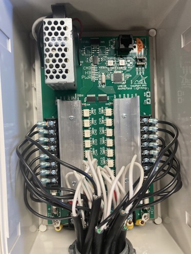Controlador de 16 salidas / 120 voltios para luces LED e incandescentes estándar de 120v - Imagen 11 de 12