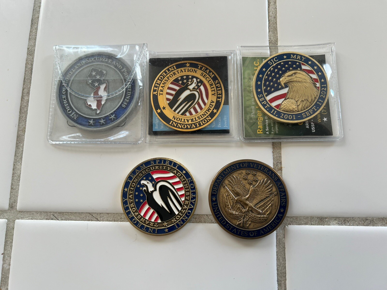 Lot Of 5 Commemorative & Challenge Coins .-image