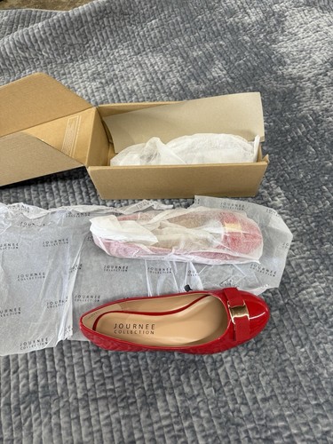 Journee Collection Womens NWT Slip On Dressy Ballet Flats Shoes SIZE 8 Women’s - Picture 10 of 18