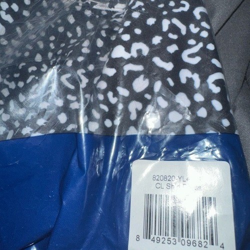 NWT Cabana Life Sz 2X Black Leopard 3/4 Sleeve Drawstring UPF 50+ - 2X - Picture 2 of 3
