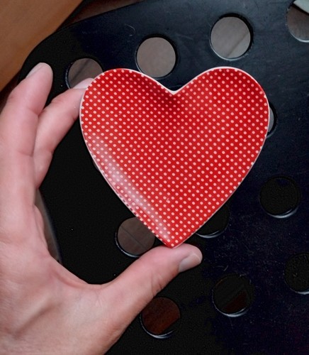 China Red Heart Dish polka dot dishwasher and microwave safe