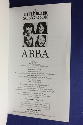 THE LITTLE BLACK SONGBOOK ABBA Over 70 Classics COMPLETE LYRICS & CHORDS Book - Picture 3 of 8