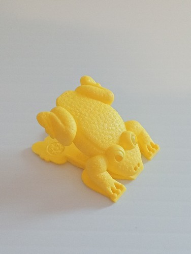 Vintage R&L Made In Australia 'Jumpers' Cereal Toy Toys Frog Yellow