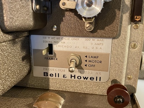 VINTAGE BELL & HOWELL 8MM FILM PROJECTOR AUTOLOAD DESIGN - Picture 9 of 17
