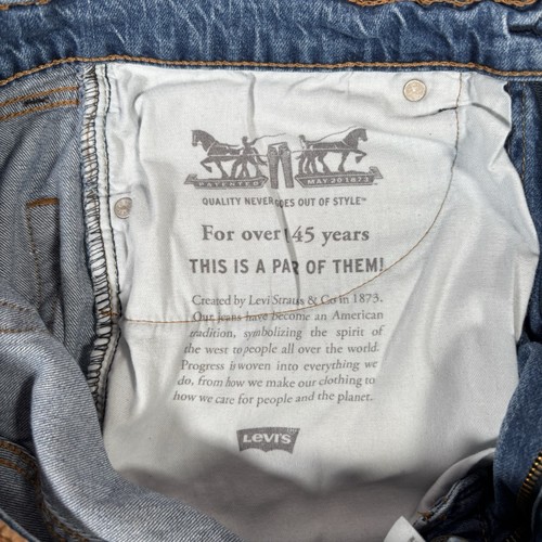 Jeans Levis 505 uomo 30x30 regular fit gamba dritta lavaggio medio blu denim - Foto 9 di 16