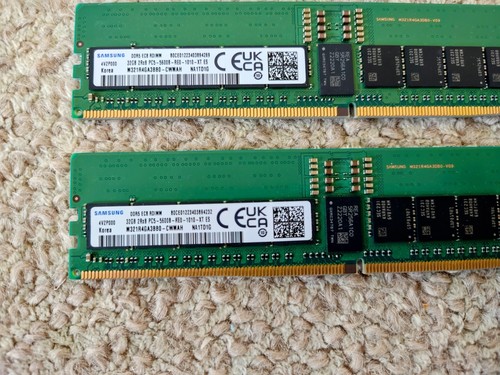 Samsung 128GB (4x32GB) M321R4GA3BB0-CWM DDR5 5600MHz ECC RDIMM RAM - Afbeelding 2 van 3