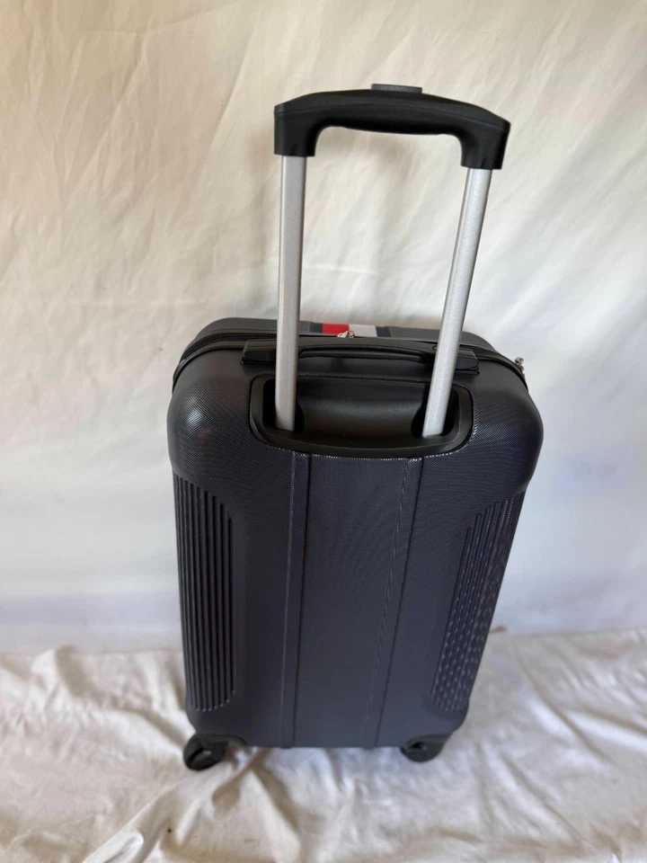 Tommy Hilfiger Dixon 20" Estuche Rígido Spinner Equipaje de Mano Azul Ligero Foto 4 de 4