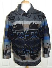 PENDLETON HIGH GRADE WESTERN WEAR WOOL AZTEC/NAVAJO PATTERN COAT MADE in USA