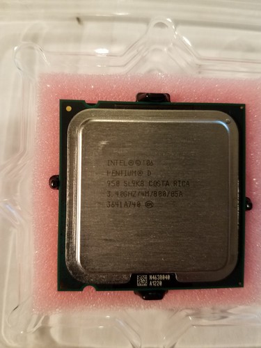 CPU Intel Pentium D 950 2 core 4 MB L2 cache 800 MHz 3,4 GHz LGA 775 SL9K8 - Foto 6 di 8